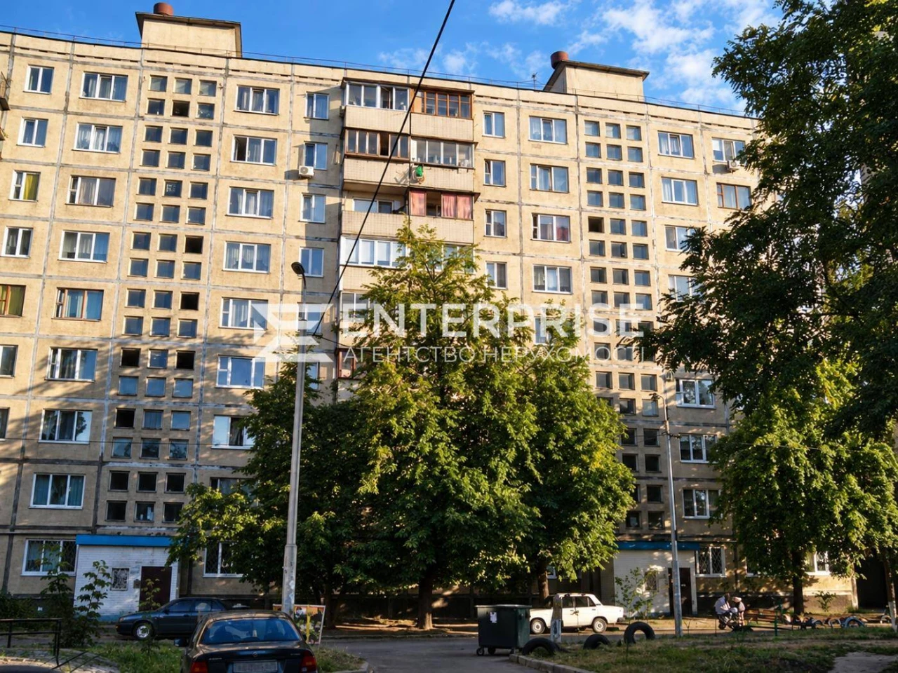 Без комісії Продаж 2-х квартири вул. Юхновського Держ. прогр
