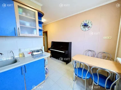 2 room. 49 sq m. Scientific, Scientific, European (Novgorod) st.