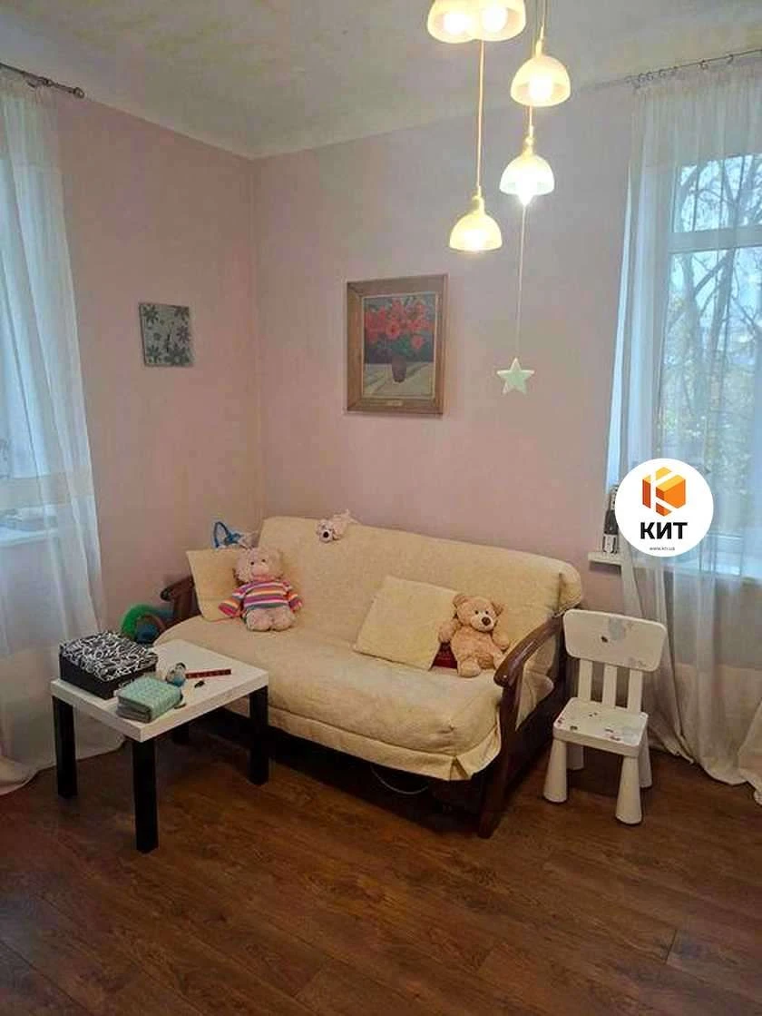 2к. 55м2 Центр, м. Университет, Данилевского ул. 38 - Продажа