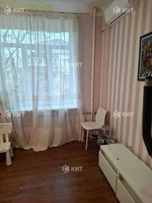 2к. 55м2 Центр, м. Университет, Данилевского ул. 38 - Продажа