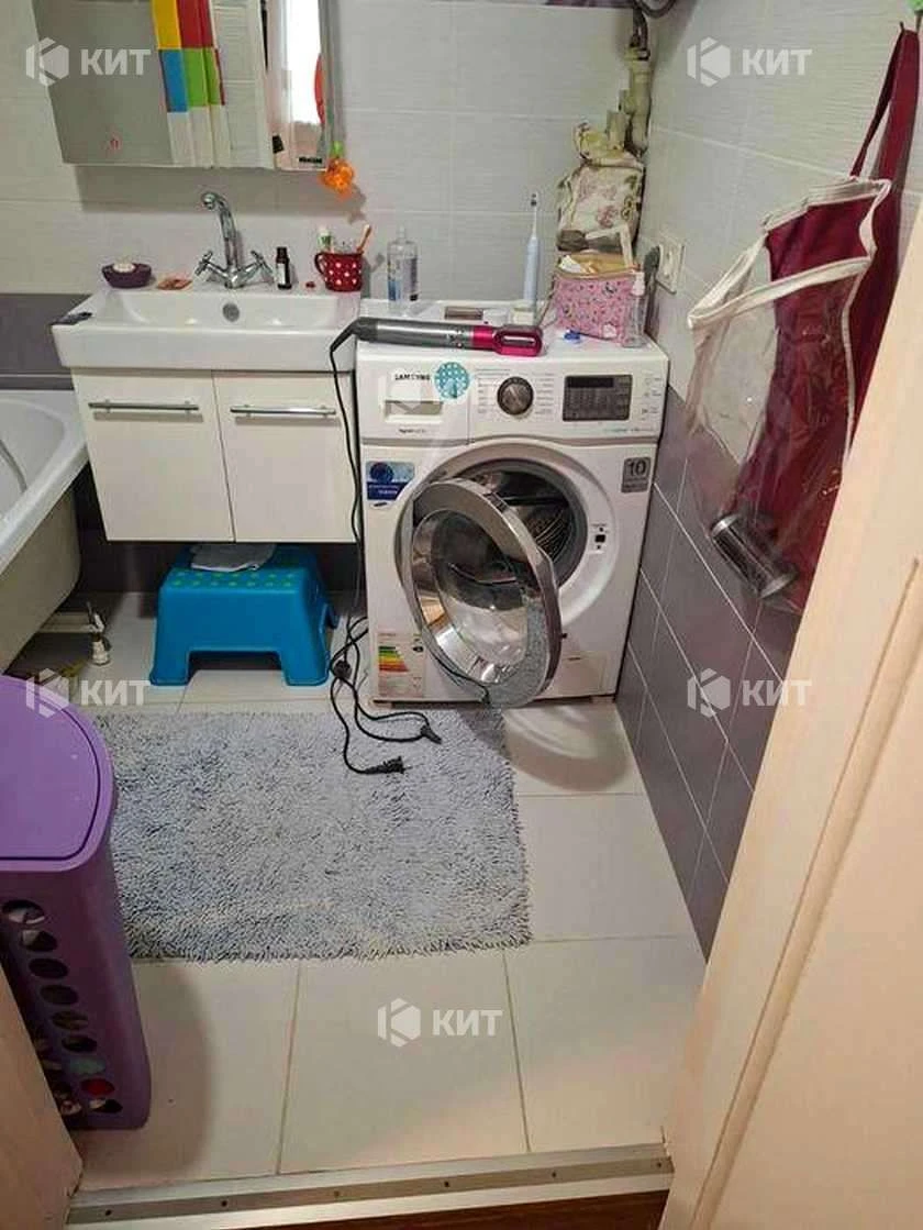 2к. 55м2 Центр, м. Университет, Данилевского ул. 38 - Продажа