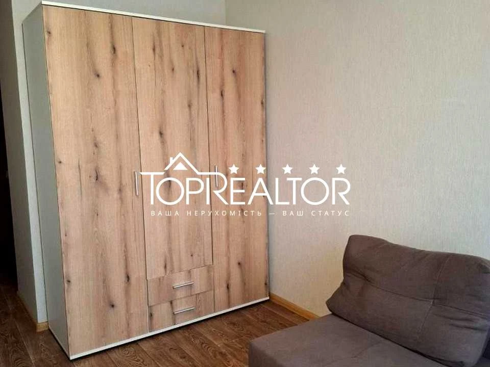 Apartment. Garibaldi Street, Kharkiv