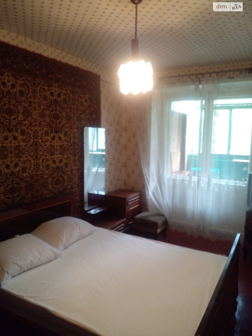 Long-Term Rental Room Red Stone