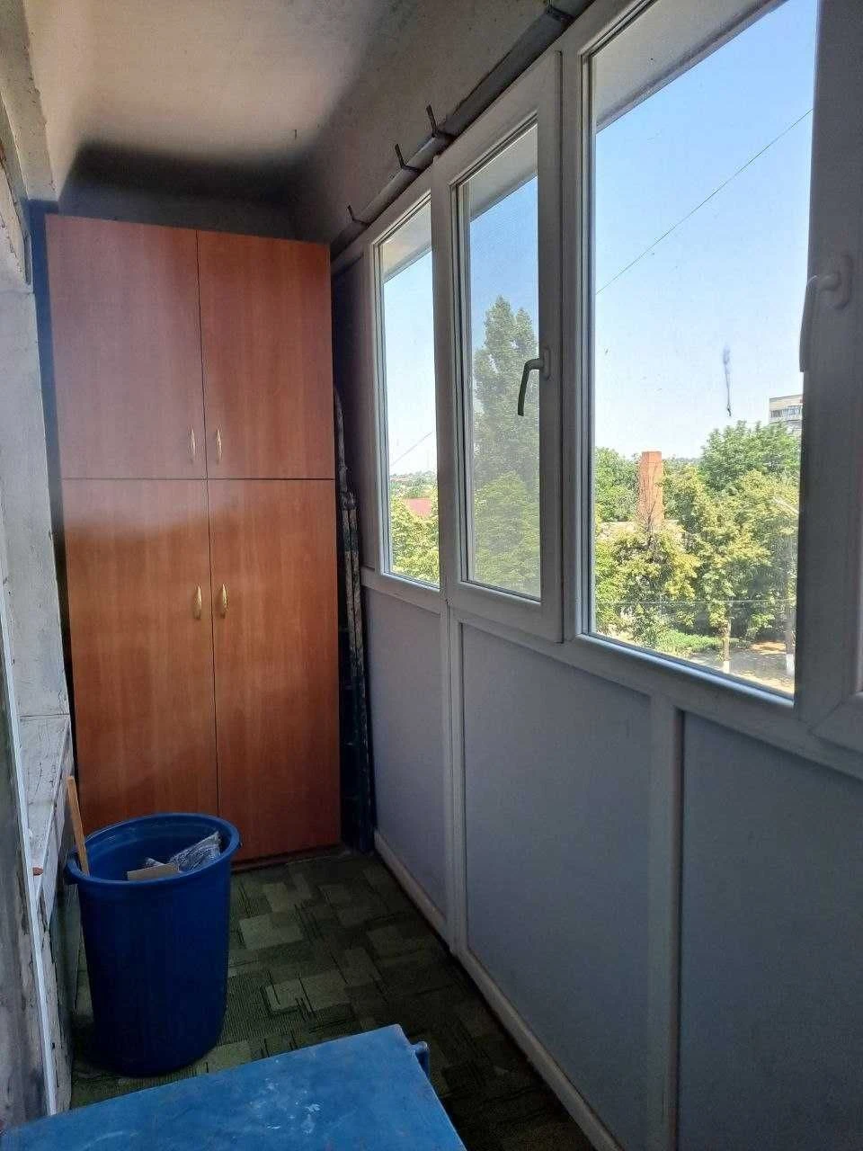 Selling 4-room apartment in the center of Pervomaisk