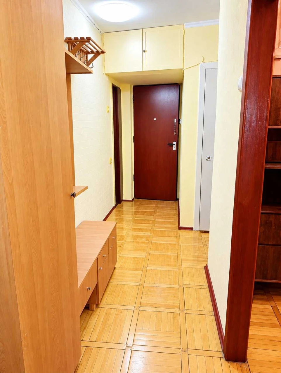 Продам 3-кім квартиру м. Буча вул. Склозаводська, заг. 60 м2