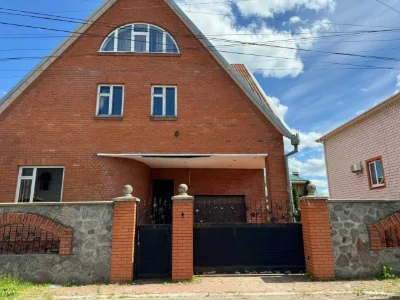 Ідеальний будинок для великої сім'ї та   бізнесу вул.Трусова