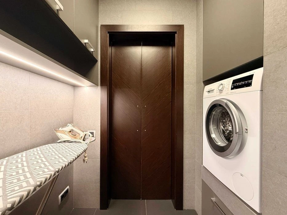 3-room apartment for sale (large kitchen-living room + 2 bathrooms)