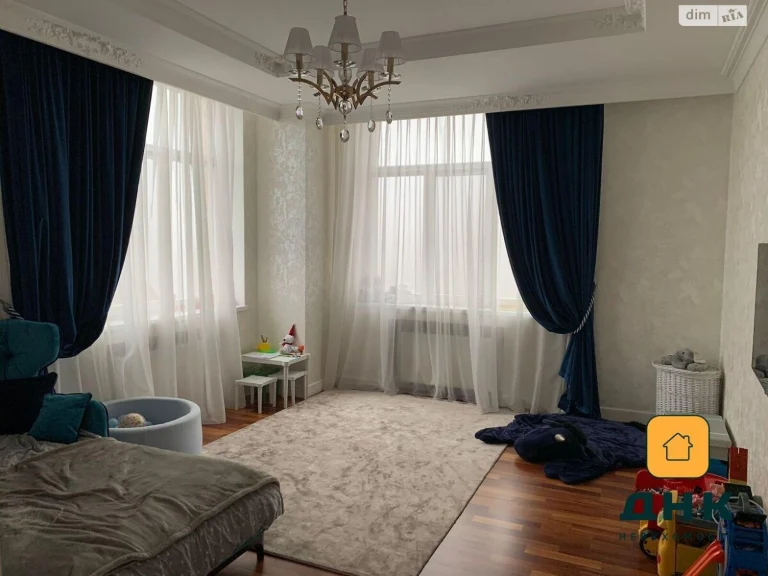 Продаж Квартира Середній Фонтан