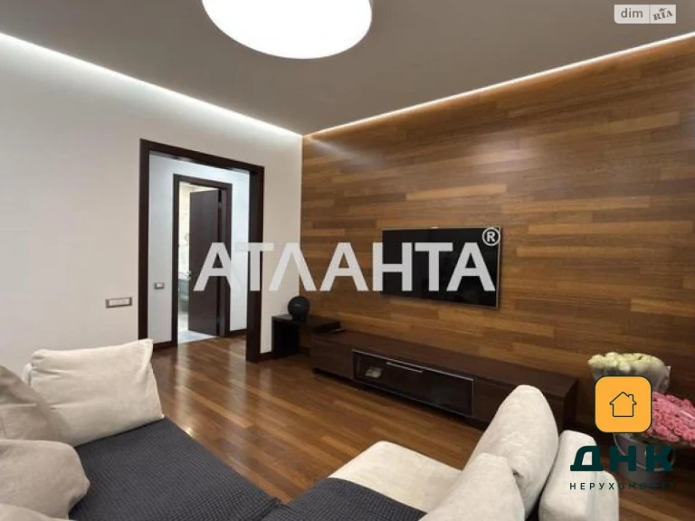Продаж Квартира Середній Фонтан