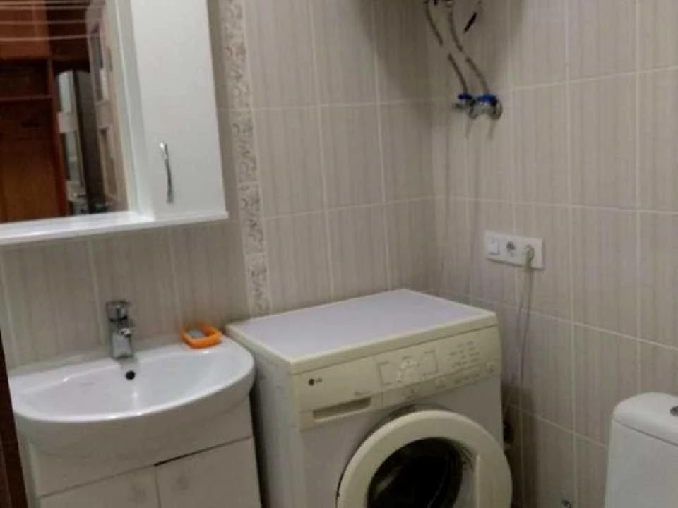 Apartment. Otaamana Holovatogo Street, Odessa