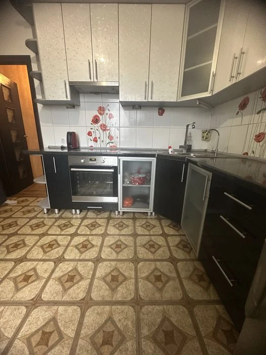 Продам двухкомнатную квартиру Дюковская! Право собственности! Это