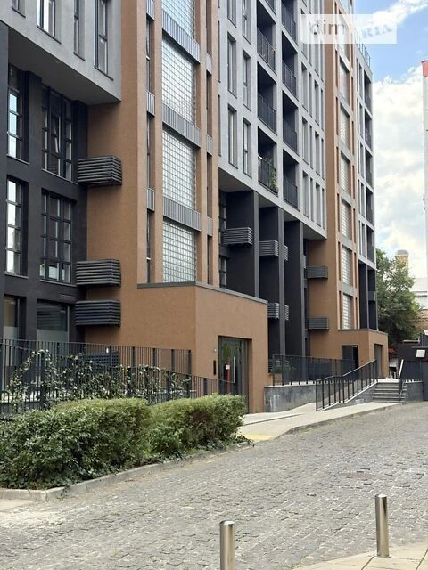 Sale of 1-room apartment 38 sq. m. on Kyrylivska Street 37 • ID 3456