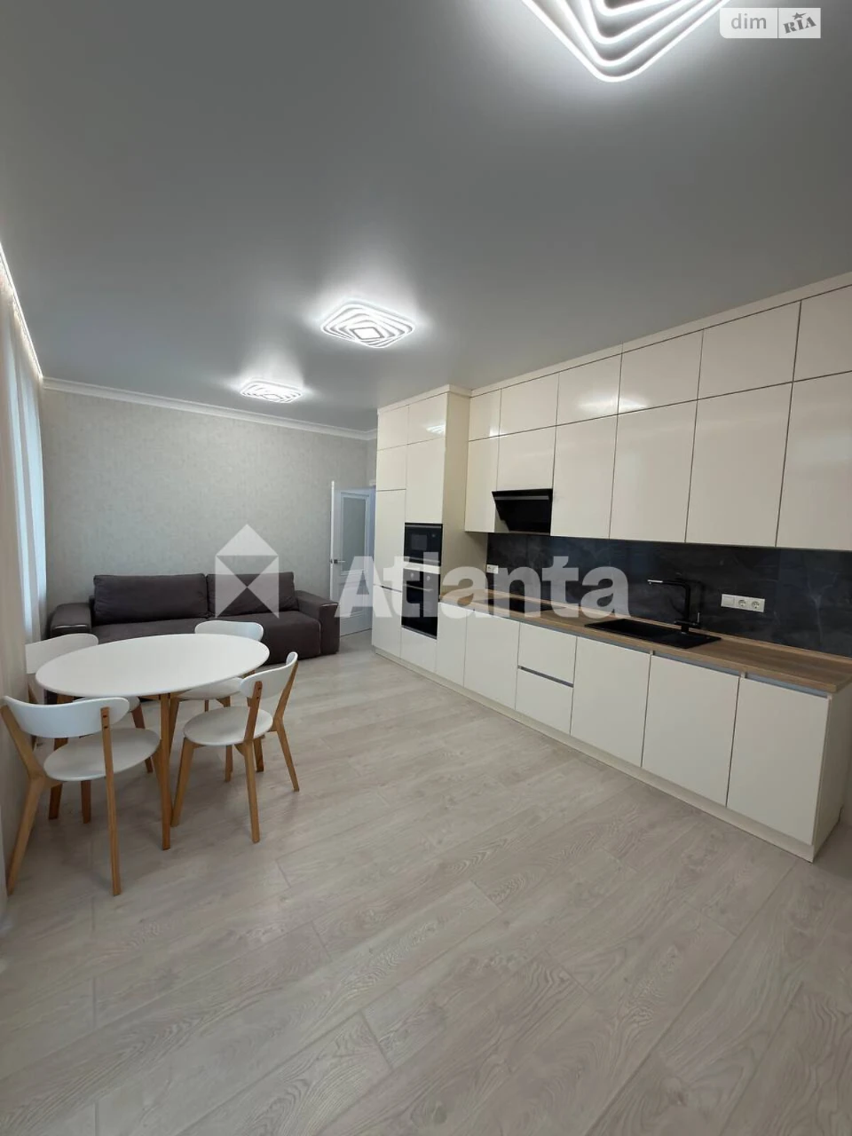 Apartment for Sale, Lesya Ukrainka Avenue