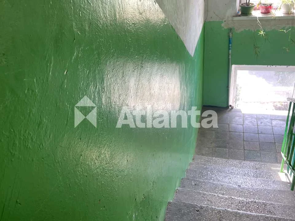 Apartment. Odesa, Heroiv Krut Street