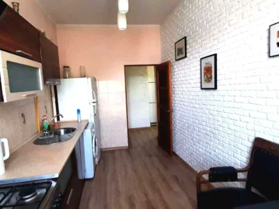 Apartment. Nina Stratokoyeva Street, Odessa