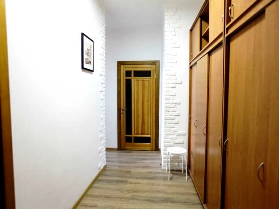 Apartment. Nina Stratokoyeva Street, Odessa