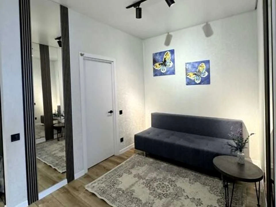 Apartment. Odessa, Lesya Ukrainka Street