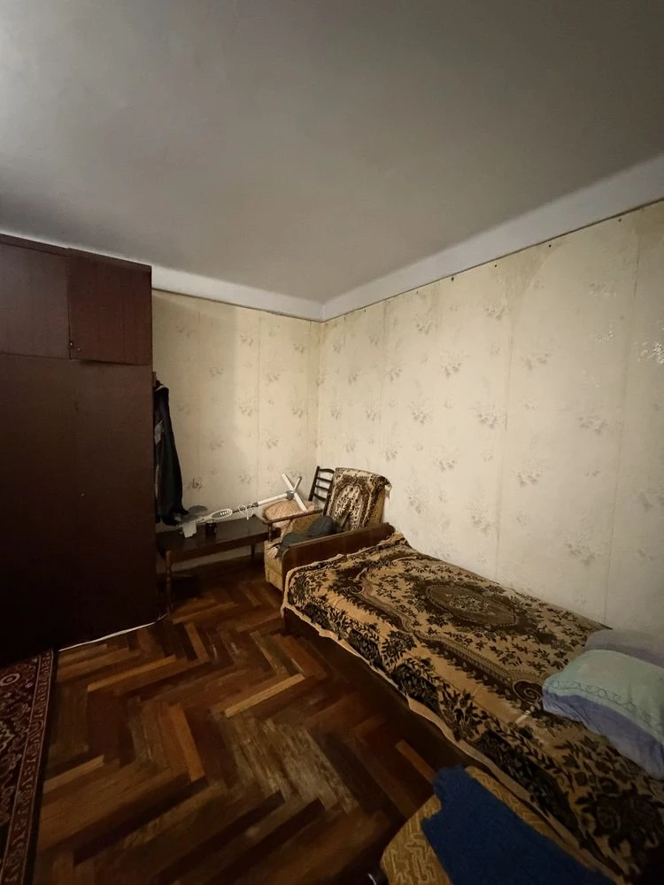 Продажа 1-комнатной квартиры, Комунарівський район, 1 этаж