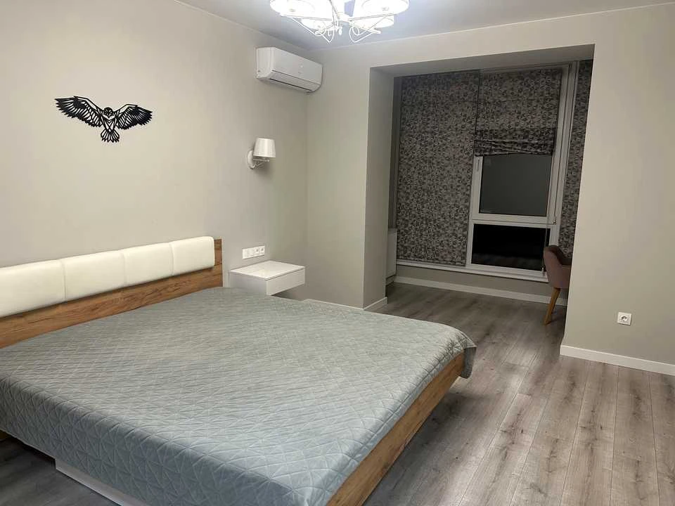 Apartment. Ivano-Frankivsk, Knyzhyn Street