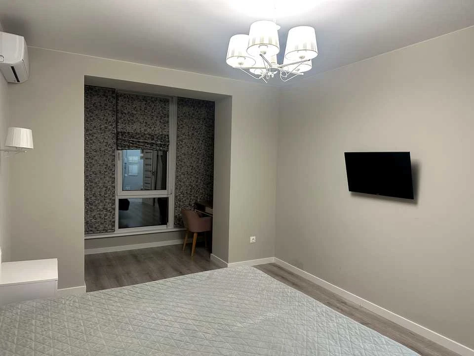 Apartment. Ivano-Frankivsk, Knyzhyn Street