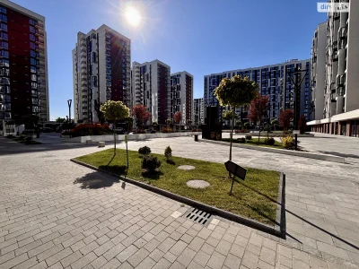 Продаж Квартира Набережна