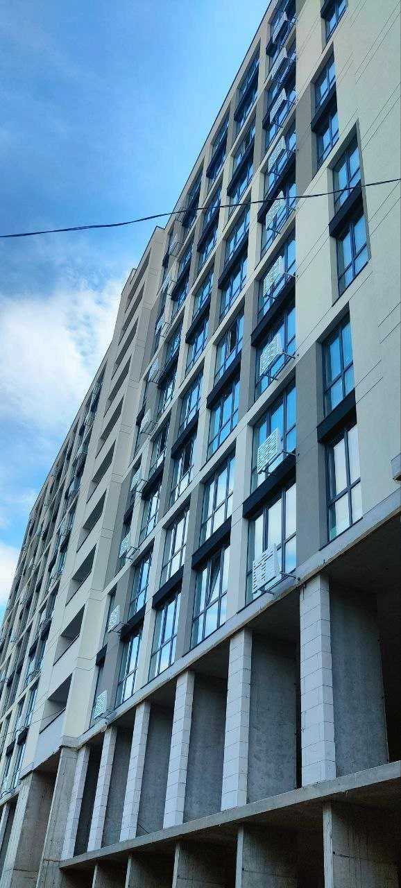 Продаж 1-кімнатної квартири по вулиці Гната Хоткевича, газ