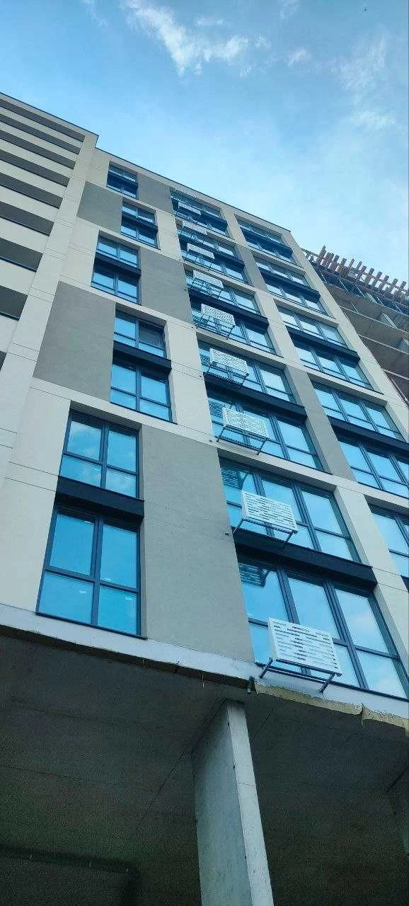 Продаж 1-кімнатної квартири по вулиці Гната Хоткевича, газ