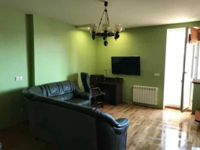 Sale of a two-level apartment in the Bozdoş park area