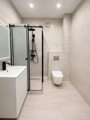 Sale of a modern 1-bedroom apartment with a storage room