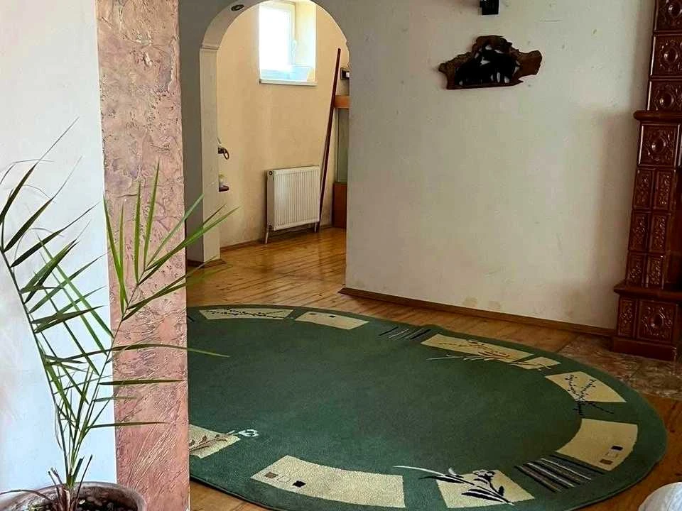 Квартира. Ужгород, Міклоша Берчені, вулиця