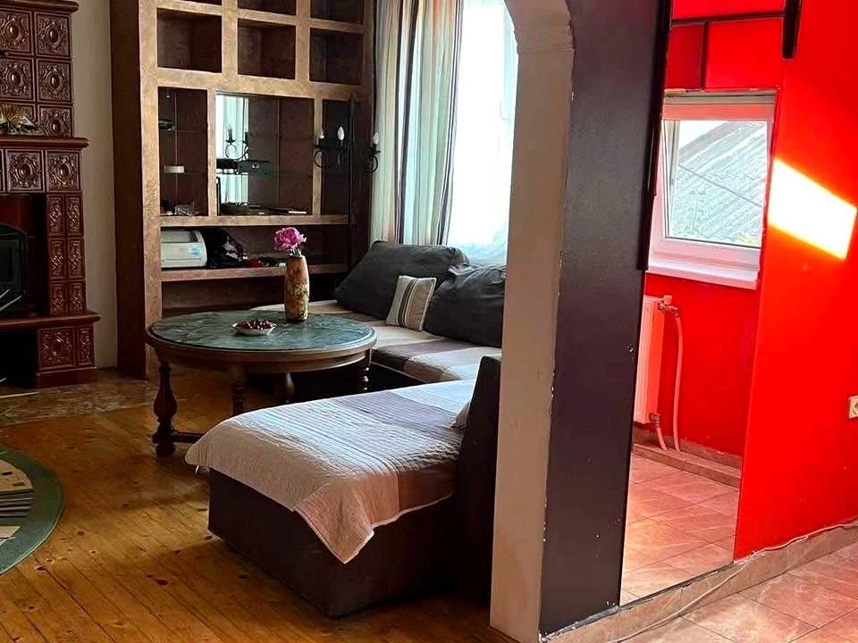 Квартира. Ужгород, Міклоша Берчені, вулиця