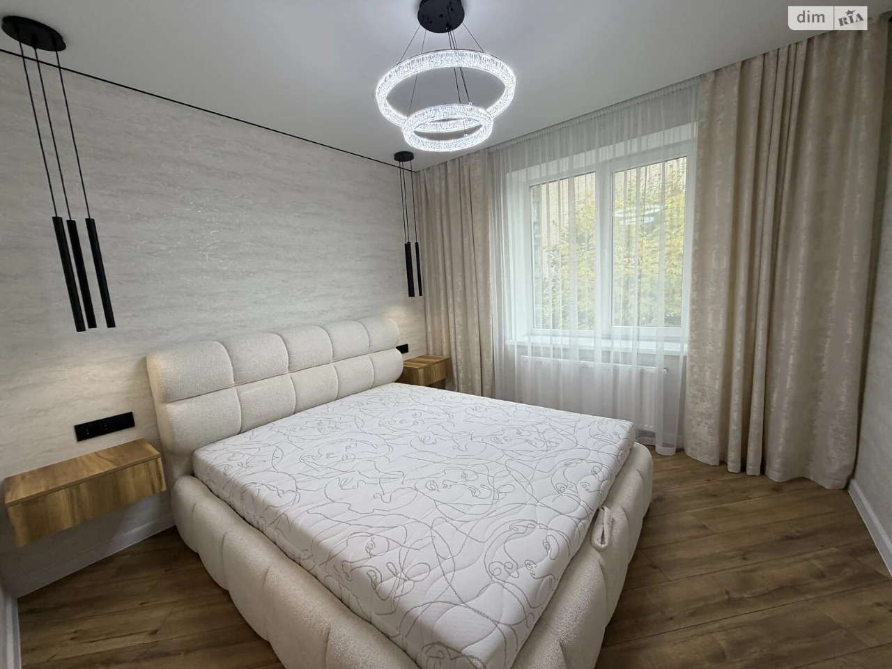 Продаж Квартира Завалля