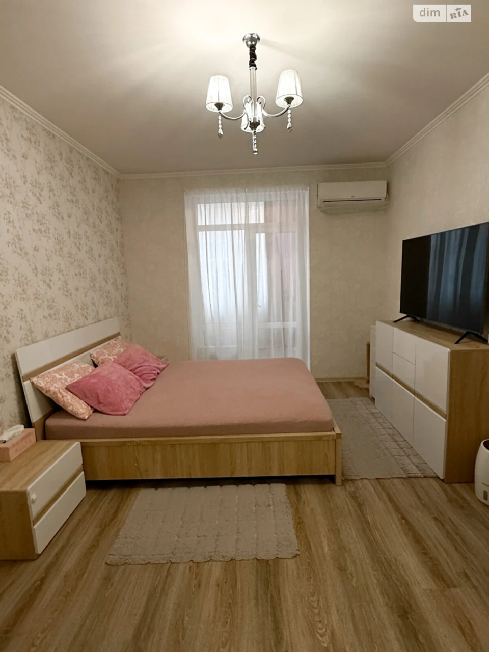 Продаж Квартира Виставка