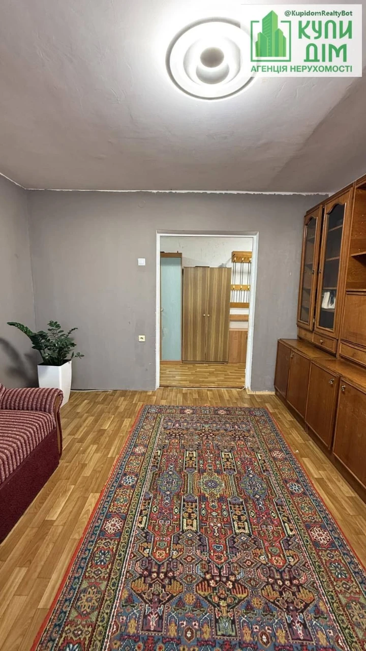 Sale of a 3-room apartment in Zhazova!!