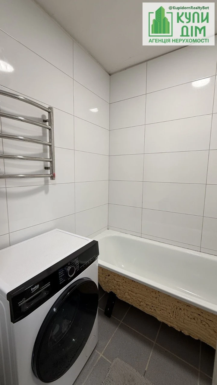 Sale of a 3-room apartment in Zhazova!!
