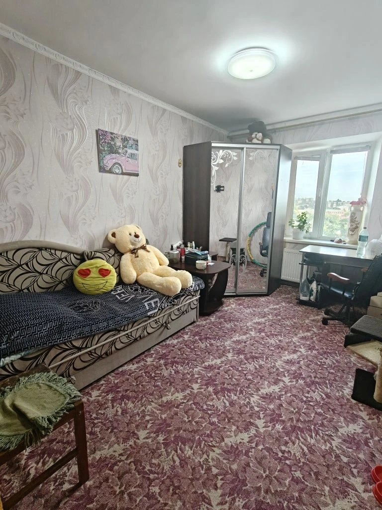 Продается 3-комнатная квартира в Школьном
