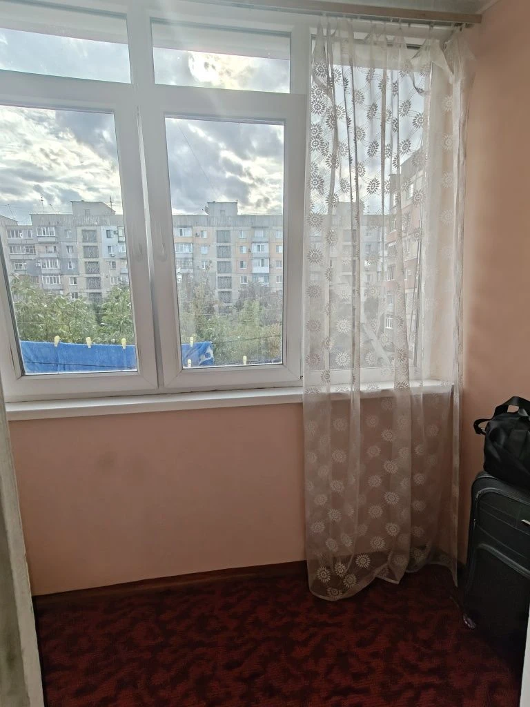 Продается 3-комнатная квартира в Школьном