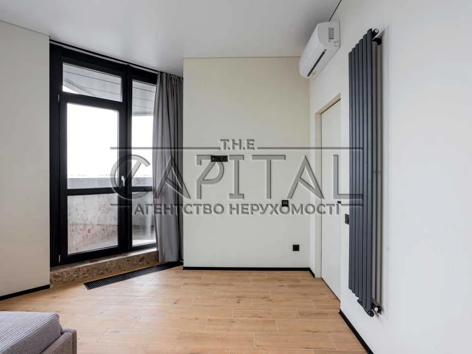 Apartment. Andriy Verkhovolyad Street, Kyiv