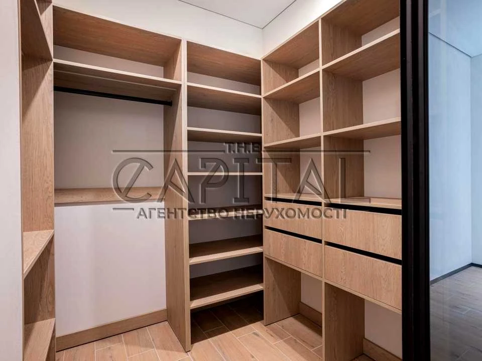 Apartment. Andriy Verkhovolyad Street, Kyiv