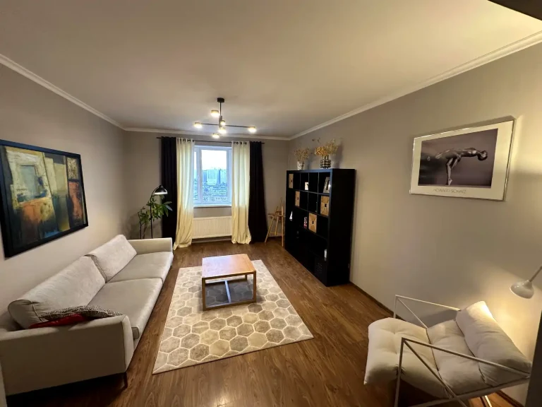 Сдается 2-комнатная квартира 80 м² на 16 этаже