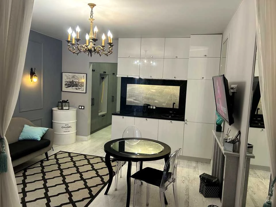 Apartment. Rostislavska St., Kyiv