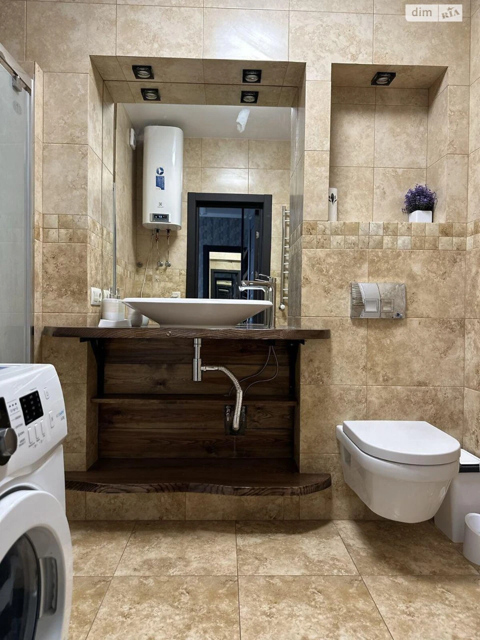 Long-Term Rental Apartment, Pirohov