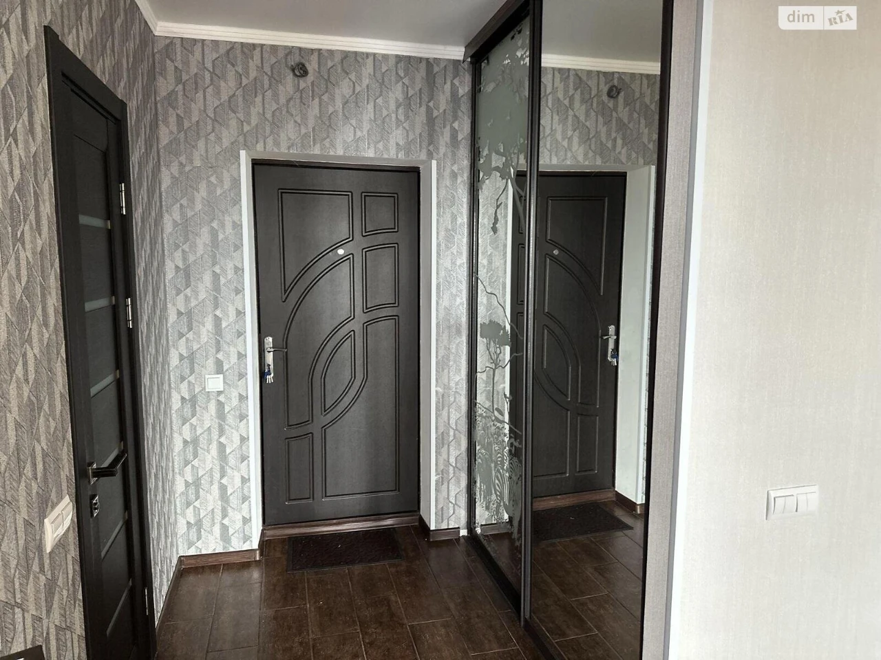 Long-Term Rental Apartment, Pirohov