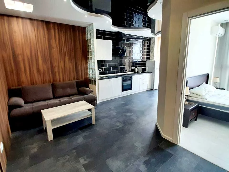 Apartment. Dragomannova st., Kyiv