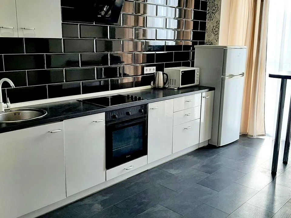 Apartment. Dragomannova st., Kyiv