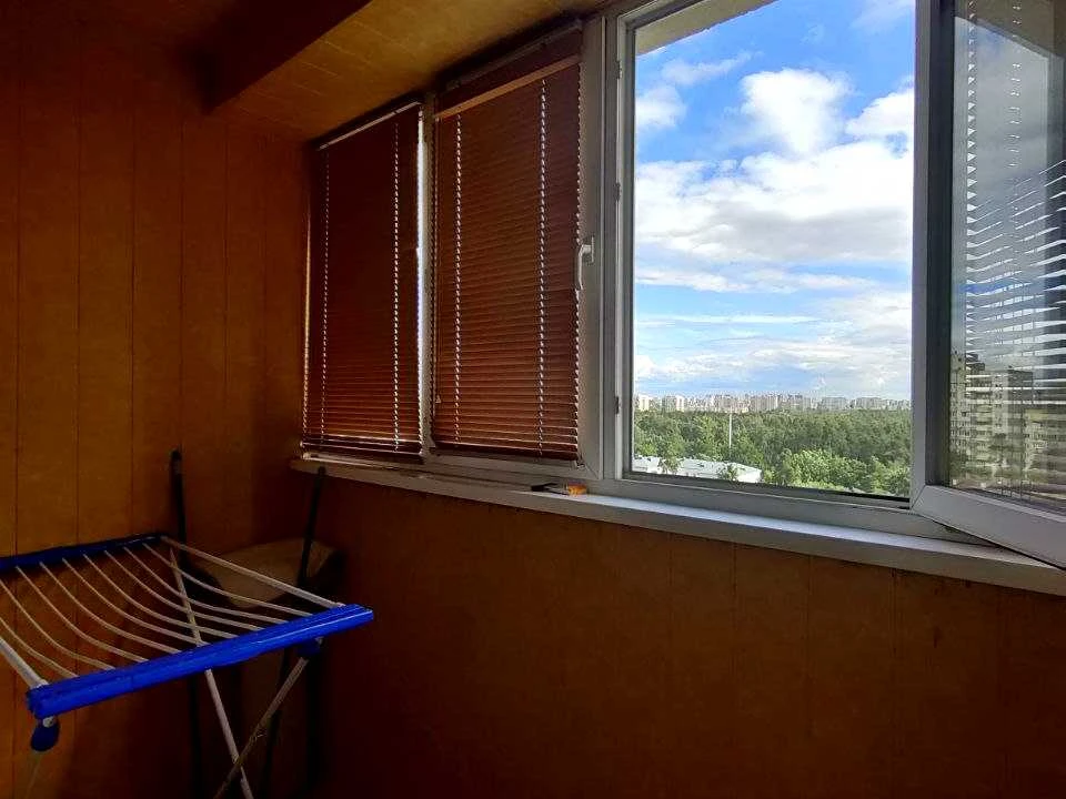 Apartment. Verkhovyna Street, Kyiv