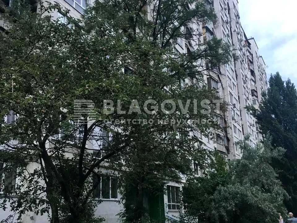Квартира. Київ, вулиця Романа Ратушного