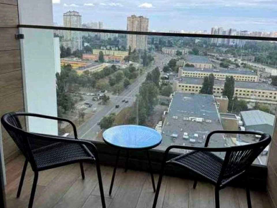 Квартира. Київ, Березняківська вул.