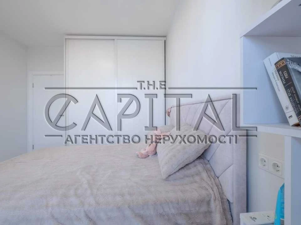 Apartment. Kyiv, Rodyny Kistiakovskho st.