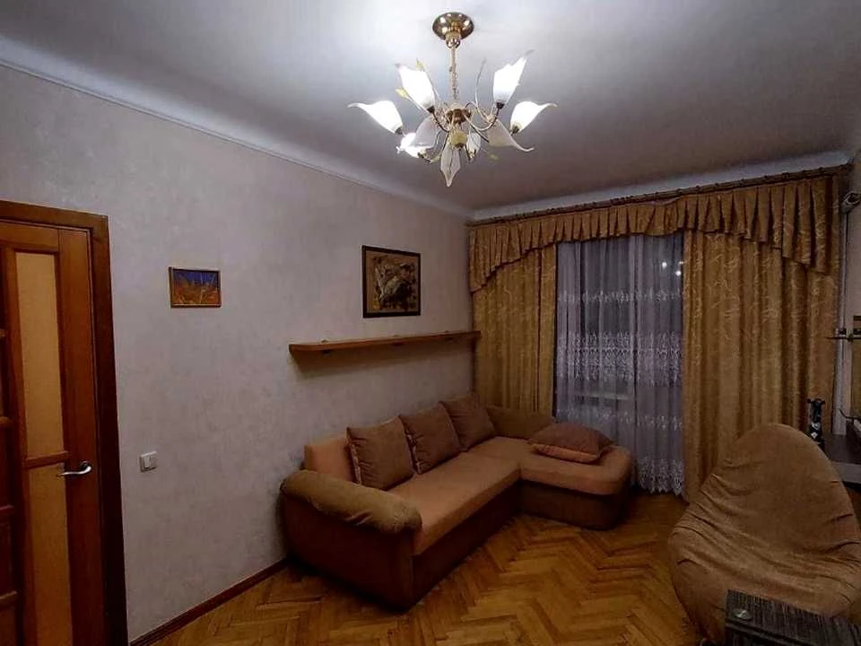 Квартира. Киев, проспект Соборности
